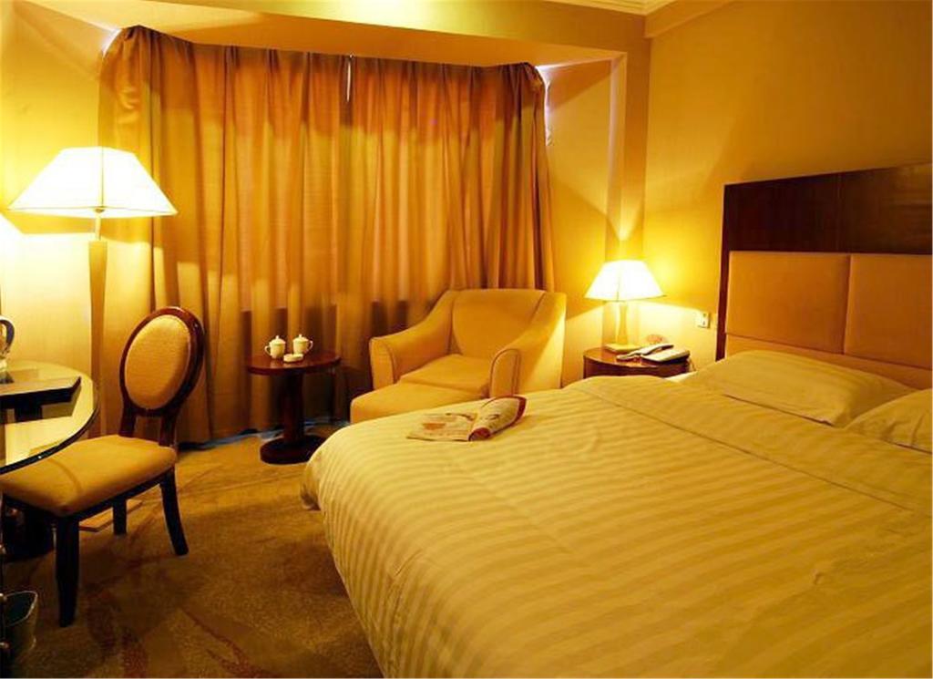 Tangyin Hotel דאליין מראה חיצוני תמונה